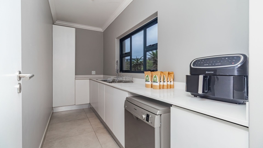 7 Bedroom Property for Sale in Pezula Private Estate Western Cape